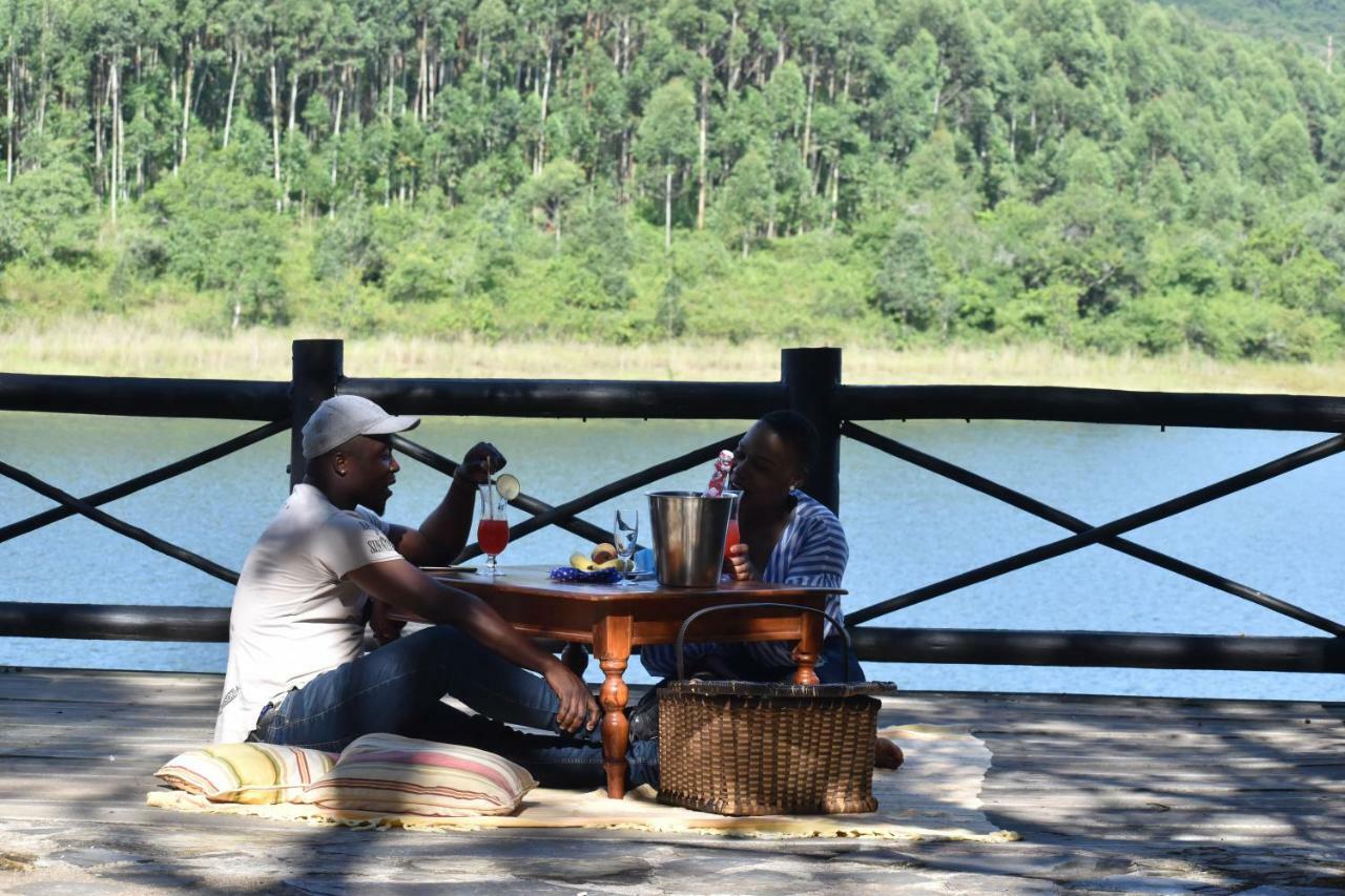 Hulala Lakeside Lodge White River Extérieur photo